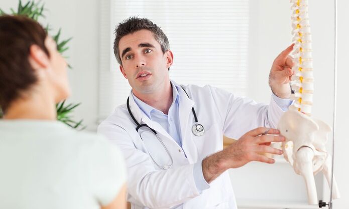 If you have symptoms of osteochondrosis, you should consult a doctor to schedule a hardware examination of the spine